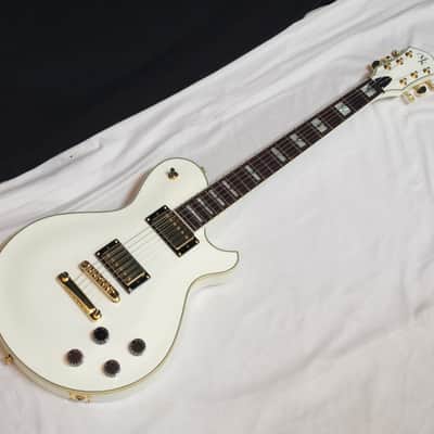 MICHAEL KELLY Patriot Vintage electric GUITAR new w/ CASE - White - cosmetics image 3