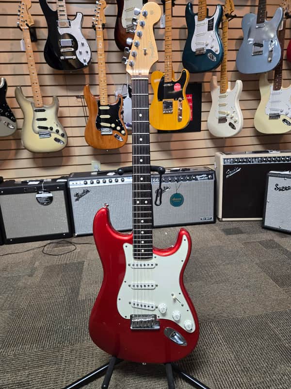 Fender American Stratocaster 2002 - Chrome Red image 1
