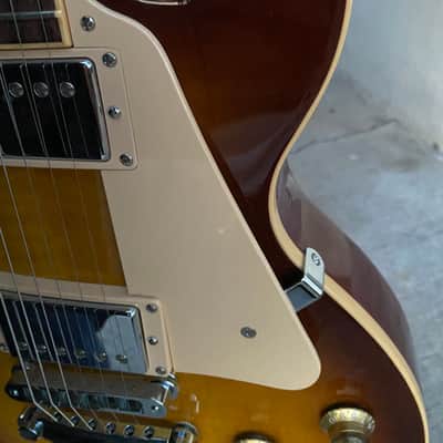 Gibson Les Paul Traditional 2008 - 2012 - Light Burst image 9