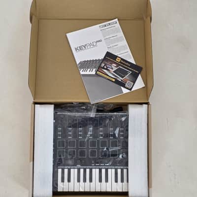 Reloop Keypad Pro 25-Key MIDI Controller 2025 - Present - Black image 3