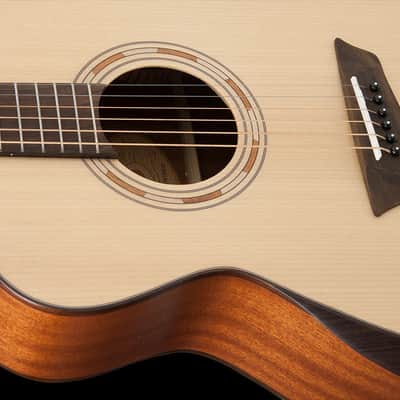 Washburn WCG10SENS Comfort Series 20 Grand Auditorium Cutaway with Fishman Electronics Natural Satin image 3