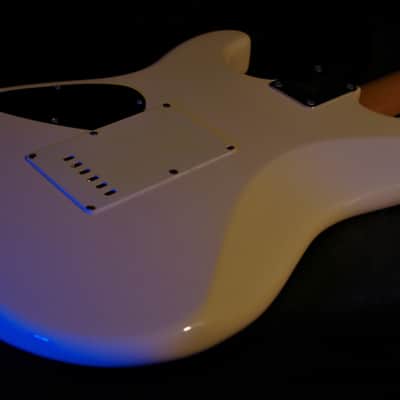 ST. BLUES Eliminator 1 "Billy Gibbons" 1984 White. Strings & Things Workshop. VERY RARE Plays Great image 13