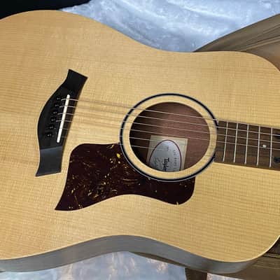 NEW! Taylor Big Baby Taylor BBTe Acoustic-electric Guitar - Natural Sitka Spruce - 3.95lbs - Authorized Dealer - G06244 image 2