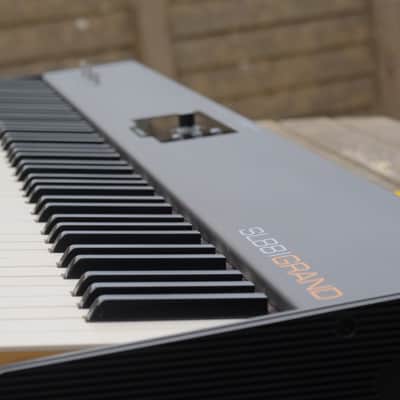 Studiologic SL88 Grand Hammer Action 88-Key MIDI Controller - Black - Excellent Condition image 4