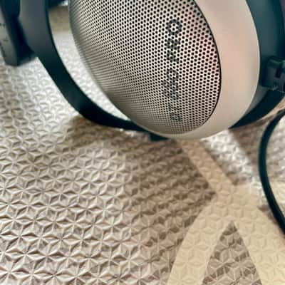 Beyerdynamic DT 880 Pro Headphones — 250 Ohm | Excellent Condition image 12