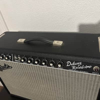 Fender '65 Deluxe Reverb Reissue 22-Watt 1x12" Guitar Combo 1994 - Present - Black image 2