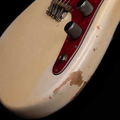 Vintage 1963 Fender Duo-Sonic Olympic White with OHSC image 9