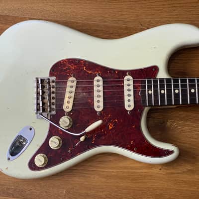 Fender Stratocaster Custom Shop 62’ Limited Edition Brazilian Rosewood image 5