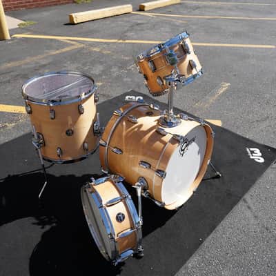 Gretsch Renown RN2-J484 4pc Maple Shell Pack - Gloss Natural Lacquer image 4