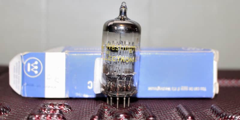 NEC 12AX7 JAPAN ECC83 SHORT PLATE HALO GETTER PERFECT BALANCE NOS++ NIB VINTAGE 1960's FOR WESTINHOUSE image 1