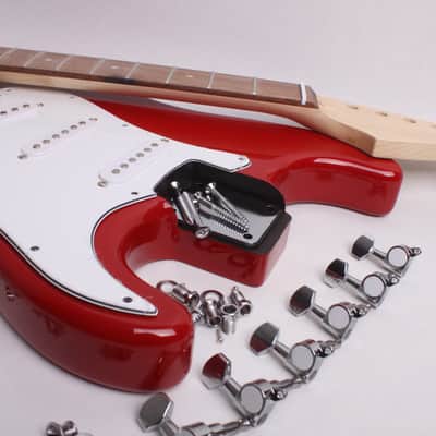 BYOGuitar ST 2020 Red image 4