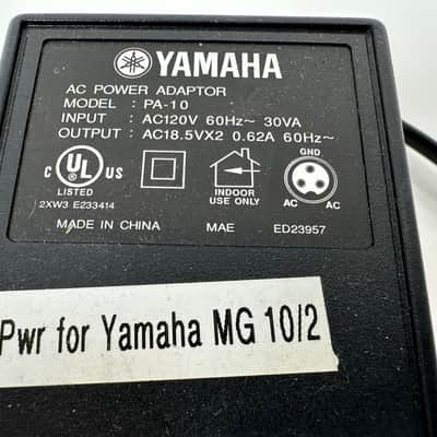 Genuine Yamaha PA-10 AC Adapter Power Supply 18.5V-X2 0.62A OEM image 3