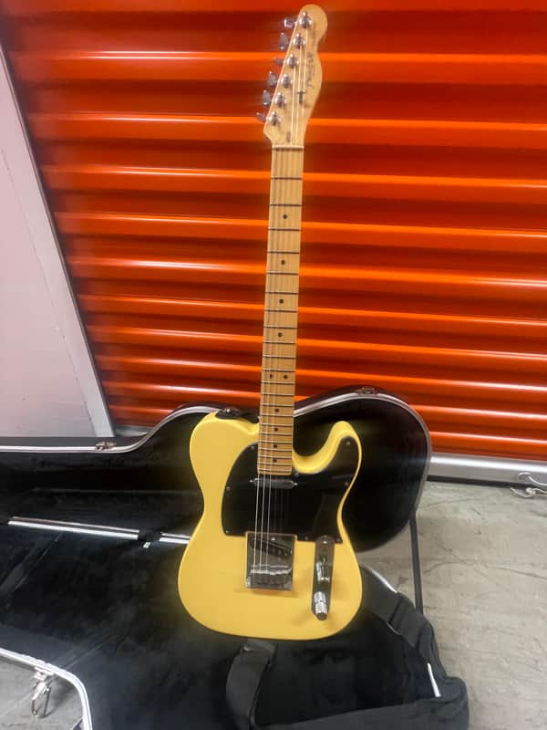 Fender American Series Telecaster with Maple Fretboard 2003 - 2007 - Vintage White image 1