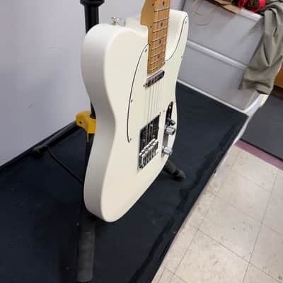 Used Fender Player Tele Telecaster Electric Guitar Made in Mexico 2020 Polar White Maple Neck image 10