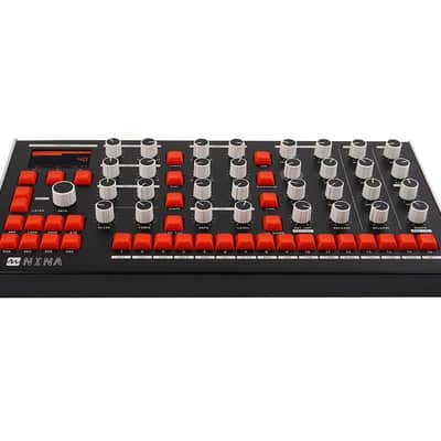 Melbourne Instruments Nina Hybrid Polyphonic Synthesizer Module [DEMO] image 2