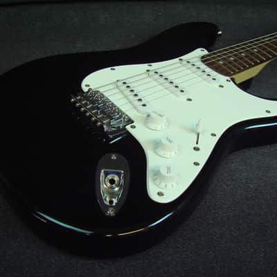 2002 Squier by Fender 20th Anniversary Affinity Strat Black Electric Guitar image 3