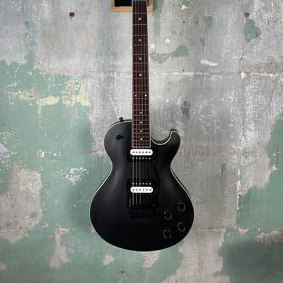 Dean Z-X EXPLORER - RARE Diamond White - Dean Hardshell Case | Reverb