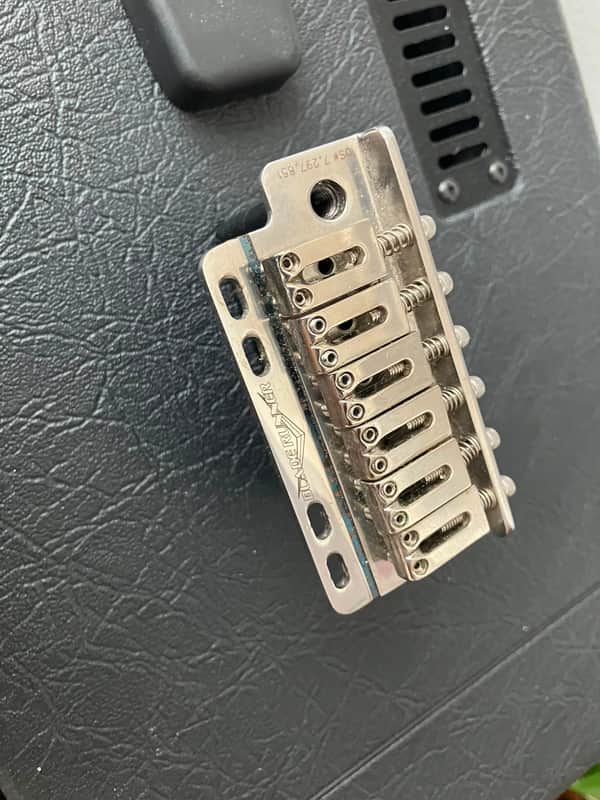 Super-Vee BladeRunner Tremolo - Nickel Finish - 6 Screw Mount image 1