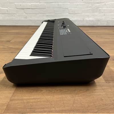 Korg Kross 2 88 Key Synthesizer Workstation, Matt Black; Serial No: 9065 | B Stock image 9