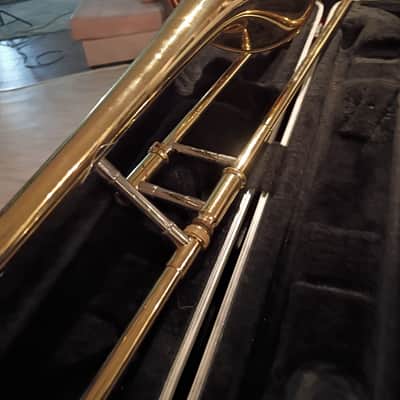 Yamaha YSL-354 Standard Trombone 2010s - Lacquered Brass image 4