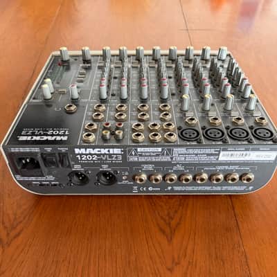 Mackie 1202-VLZ3 12-Channel Mic / Line Mixer 2008 - 2014 - Black image 3