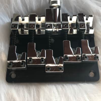 Wilkinson 4+1 5-string Conversion Bass Bridge - chrome image 2