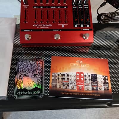 Electro-Harmonix POG3 Polyphonic Octave Generator - Red image 4
