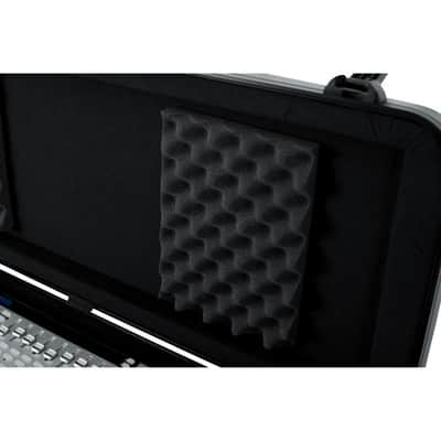 Gator TSA Series ATA Molded Polyethylene Keyboard Case for 49-note Keyboards GTSA-KEY49 image 10
