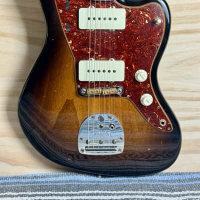 Preowned Fender Custom Shop WW10 Journyman 59 Jazzmaster Ultra Light image 3