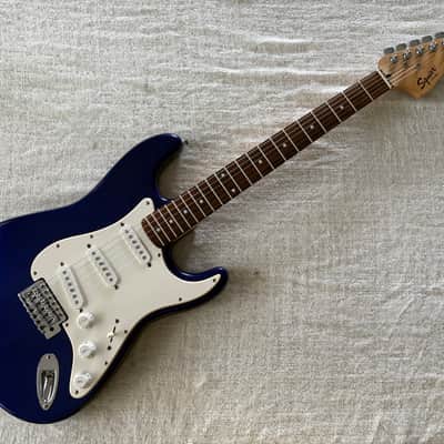 2005 Squier Affinity Stratocaster Midnight Blue Rosewood Fretboard image 2