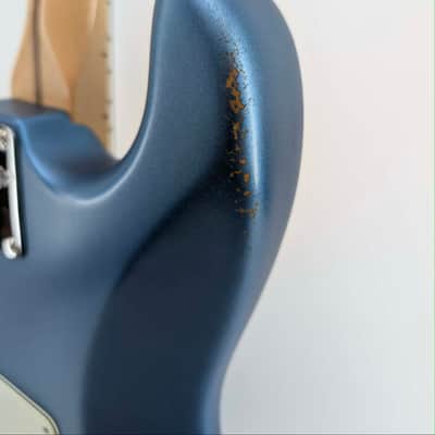 Fender American Performer Stratocaster with Maple Fretboard 2019 - Satin Lake Placid Blue image 8