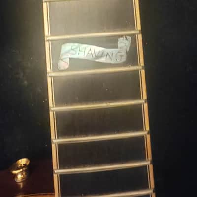Luthierie hand made Shaving les Paul style 2017 - Red and Yellow image 3