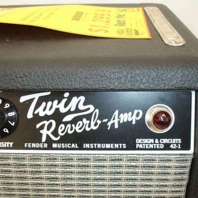 2002 Fender '65 Twin Reverb 85-Watt 2x12" Combo Guitar Amp w/ Footswitch & Cover image 13