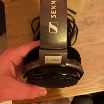 Sennheiser HD 650 Reference Headphones 2019 - Black / Grey imagen 2
