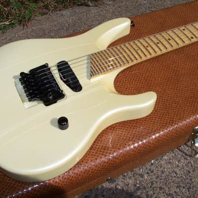 Hamer Virtuoso 1988 Ice Pearl image 2
