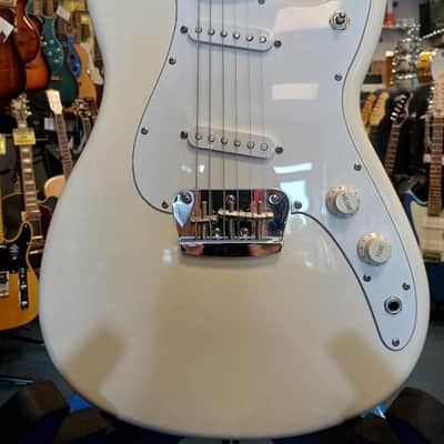 Fender Duo Sonic Reissue MIM Electric Guitar - Cream w/ HS Case image 1