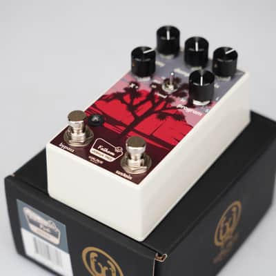 Walrus Audio Fathom Joshua Tree Multi-Function Reverb Effects Pedal #59289 image 8