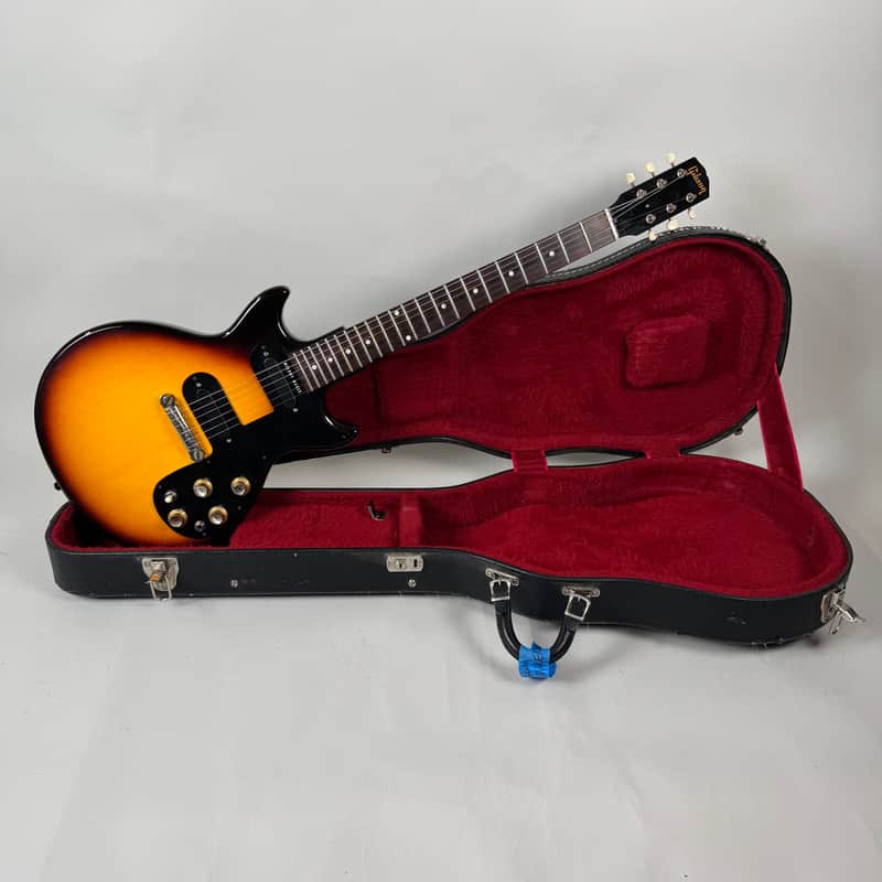 1963 Gibson Melody Maker D Sunburst - Very Good