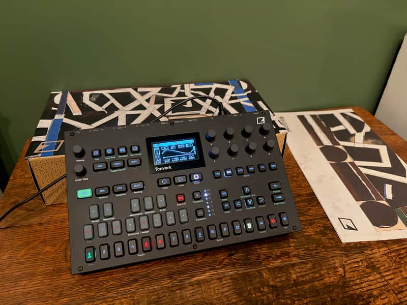 Elektron Tonverk - 8 voice polyphonic multisampler & audio processor