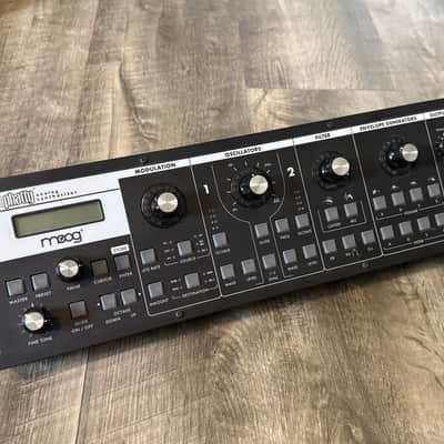 Moog Slim Phatty Analog Synth image 6