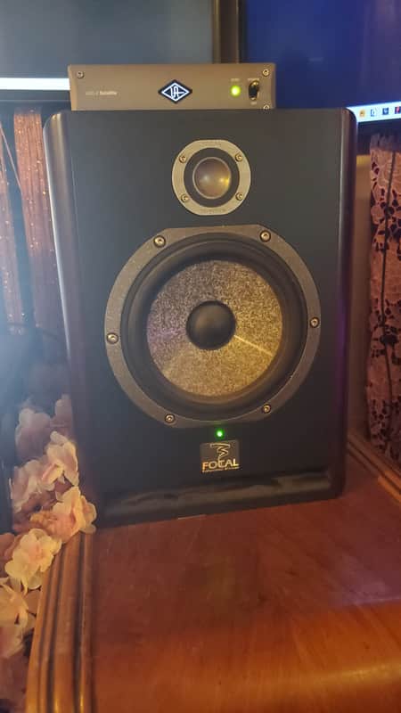 Focal Solo6 Be Powered Studio Monitor (Pair) 2010s - Gray image 1