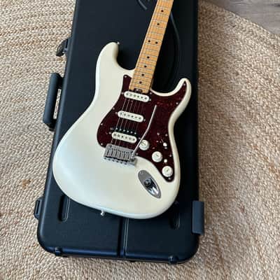 Fender American Elite Stratocaster 2015 - Olympic Pearl image 14