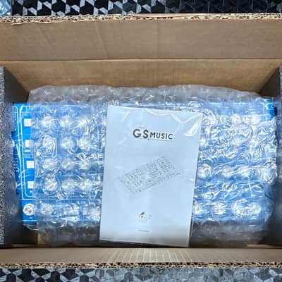 GS Music GS e7 Polyphonic Analog Synthesizer Desktop Module (Blue) image 5