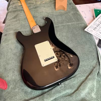 Fender American Elite Stratocaster Mystic Black/Rosewood w/ OHSC — US15 Serial image 9
