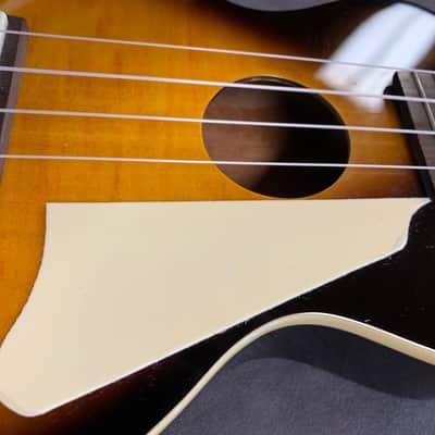 Epiphone Les Paul Sunburst acoustic electric ukuelele image 4
