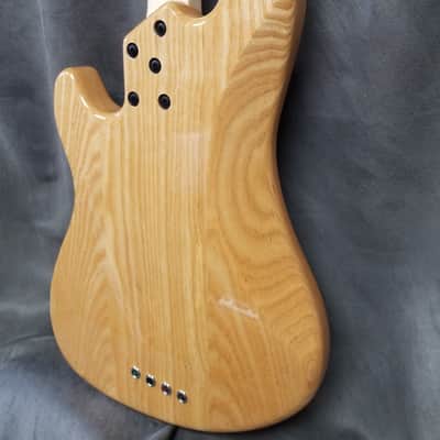 Lakland Skyline DJ-4 Darryl Jones Signature 4-String with Maple Fretboard Natural image 7