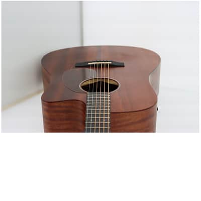 Sigma Guitars 15 Series - Solid Mahogany,Dreadnought cutaway electro-acoustic - Natural Satin image 3