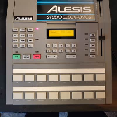 Alesis HR-16 High Sample Rate 16-Bit Drum Machine 1980s - Gray image 2