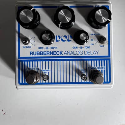 DOD Rubberneck Analog Delay 2010s - White/Blue image 1