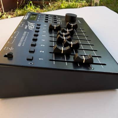 Kenton Control Freak programmable hardware MIDI controller for controll old synths parameters image 6
